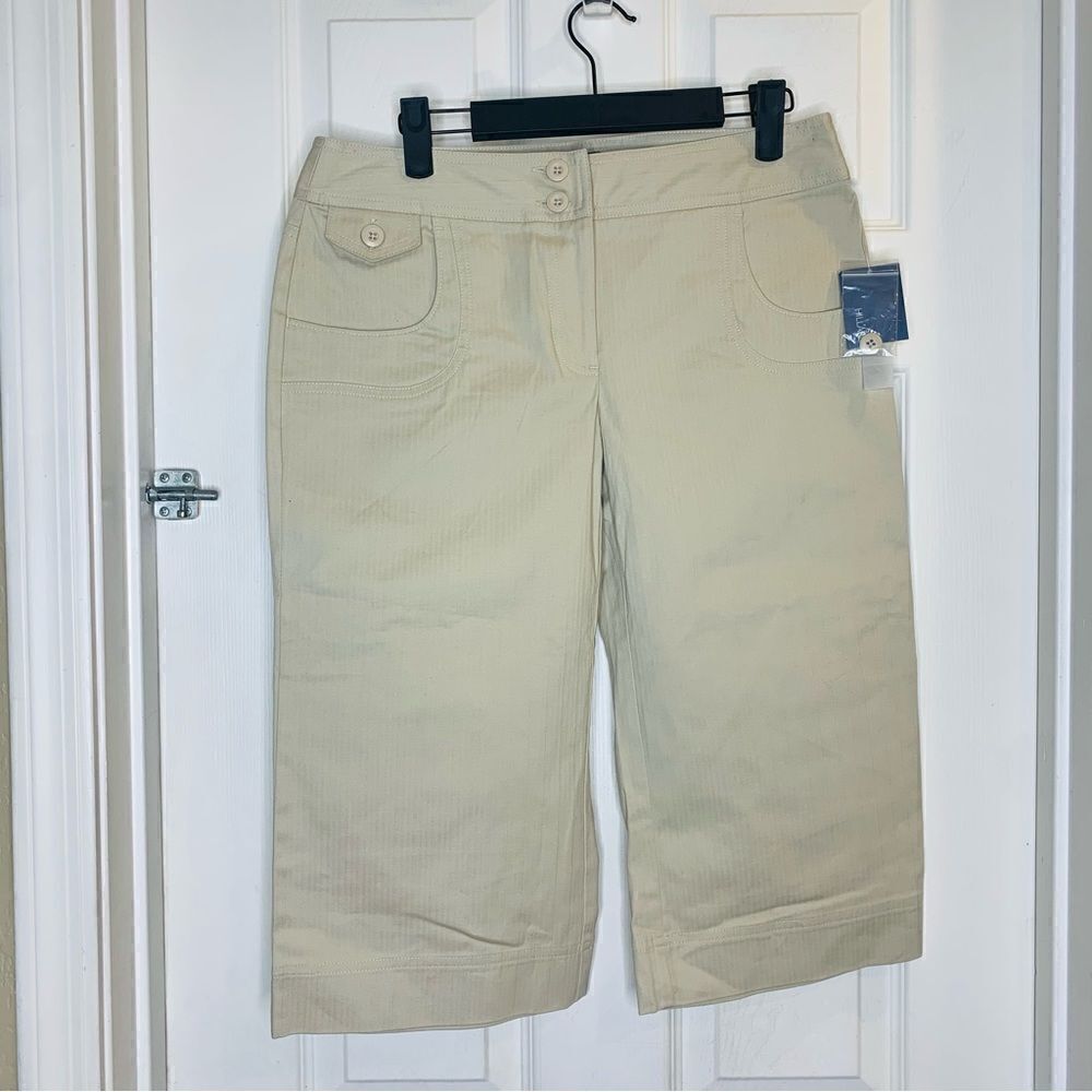 Hillard & Hanson Opal Beige Rolled Cuff Capris Size 8 Petite